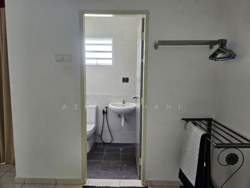 Rumah Teres 2 Tingkat untuk Dijual di Kepala Batas (Penang) - Azura Ghani - Bathroom - PropertyGuru.com.my