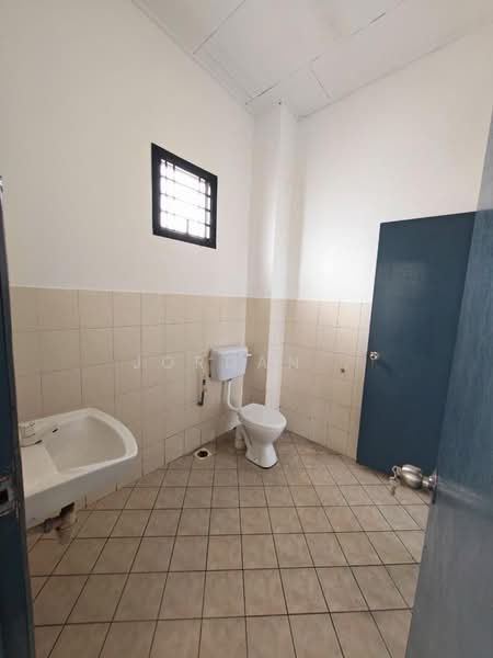Terraced House for Sale in Senai (Kulai) - Jordan . - PropertyGuru.com.my