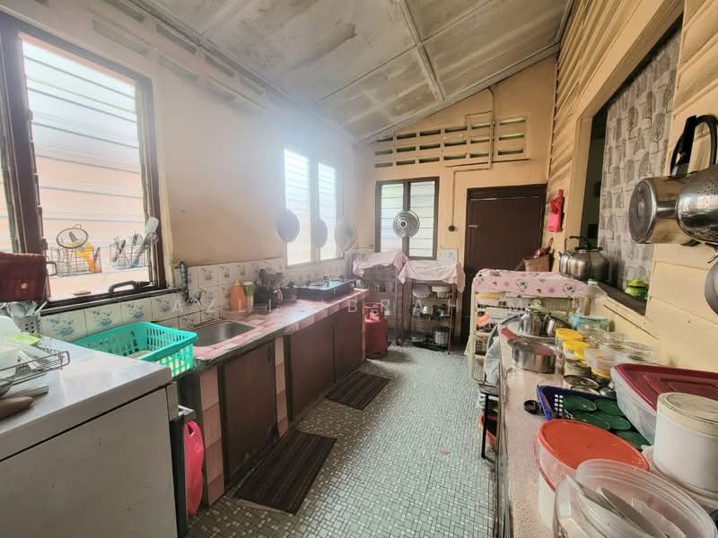 Tanah Kediaman untuk Dijual di Kampung Melayu Ampang (Ampang) - Azli Ibrahim - Kitchen - PropertyGuru.com.my