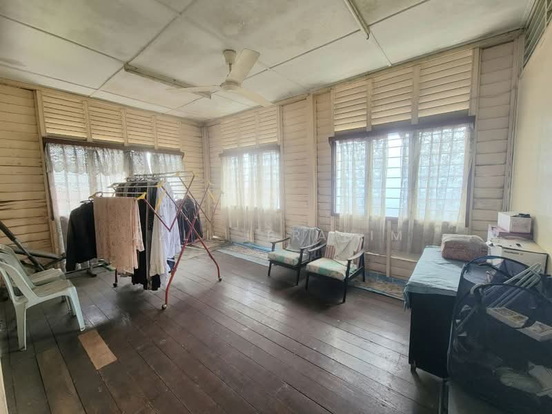 Tanah Kediaman untuk Dijual di Kampung Melayu Ampang (Ampang) - Azli Ibrahim - Interior - PropertyGuru.com.my