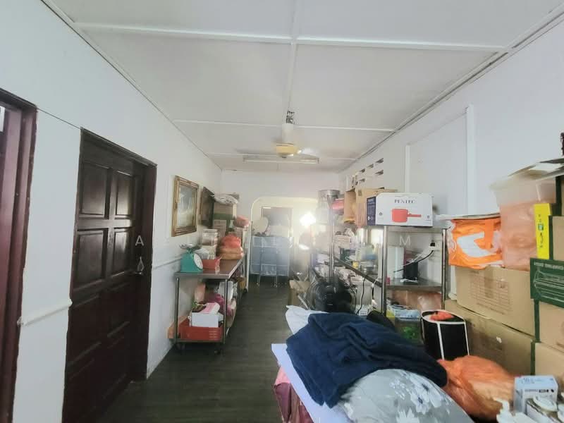 Tanah Kediaman untuk Dijual di Kampung Melayu Ampang (Ampang) - Azli Ibrahim - Interior - PropertyGuru.com.my