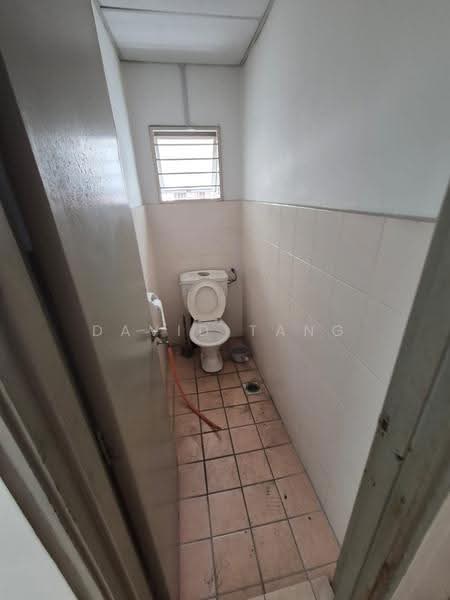 Shop for Rent in Taman Fadason (Kepong) - David Tang - Bathroom - PropertyGuru.com.my