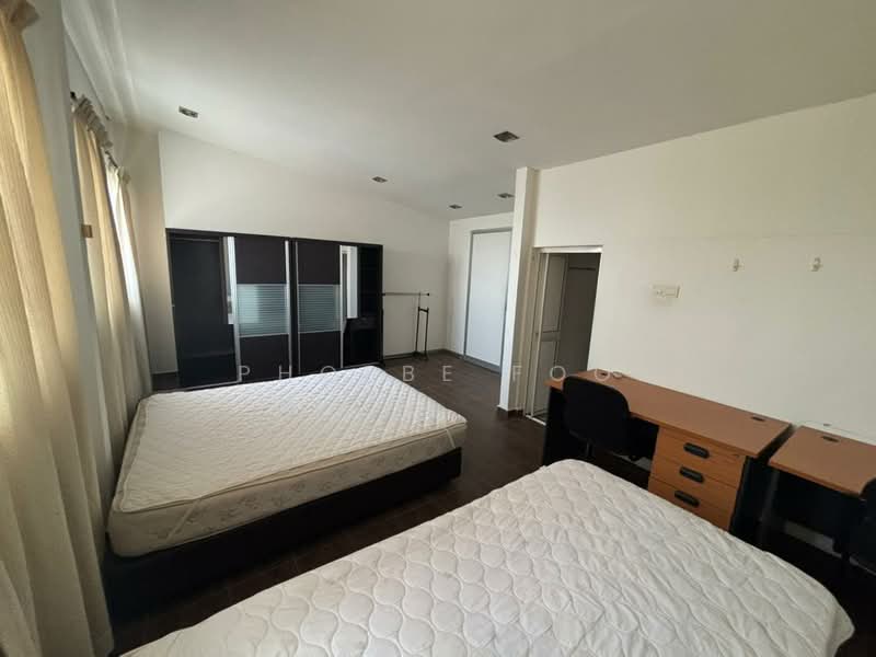 Pangsapuri untuk Dijual di Sri Samudera Apartment (Seaview Residence Suites) - Phoebe Foo - Bedroom - PropertyGuru.com.my