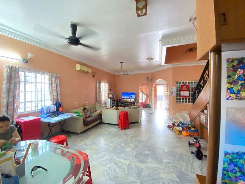 Rumah Teres untuk Dijual di Batu 9 (Cheras) - Terry Yee - Living Room - PropertyGuru.com.my