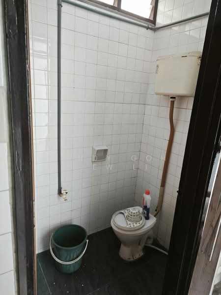 Rumah Teres 1.5 Tingkat untuk Disewa di Skudai (Johor) - Mandy Goh Siew Li - Bathroom - PropertyGuru.com.my