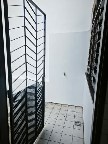 Rumah Teres 1.5 Tingkat untuk Disewa di Skudai (Johor) - Mandy Goh Siew Li - Exterior - PropertyGuru.com.my