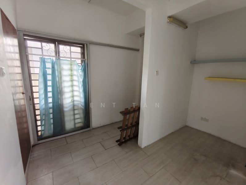 Rumah Bandar untuk Dijual di Seri Kembangan (Selangor) - Kent Tan - Interior - PropertyGuru.com.my