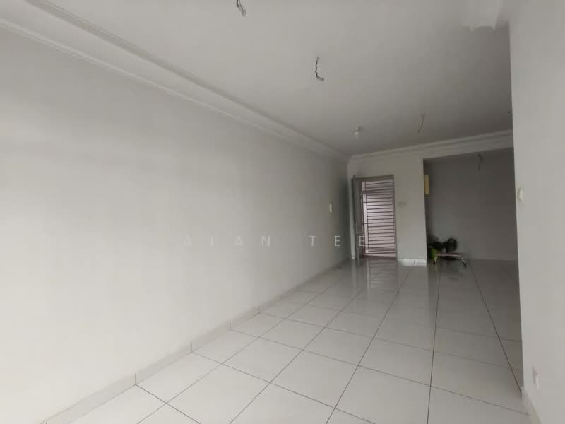 Servis Apartment untuk Dijual di The Platino Serviced Apartment - Alan Tee - Living Room - PropertyGuru.com.my