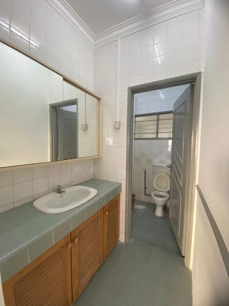 Kondominium untuk Disewa di Garden City Straits - Woon . - Bathroom - PropertyGuru.com.my