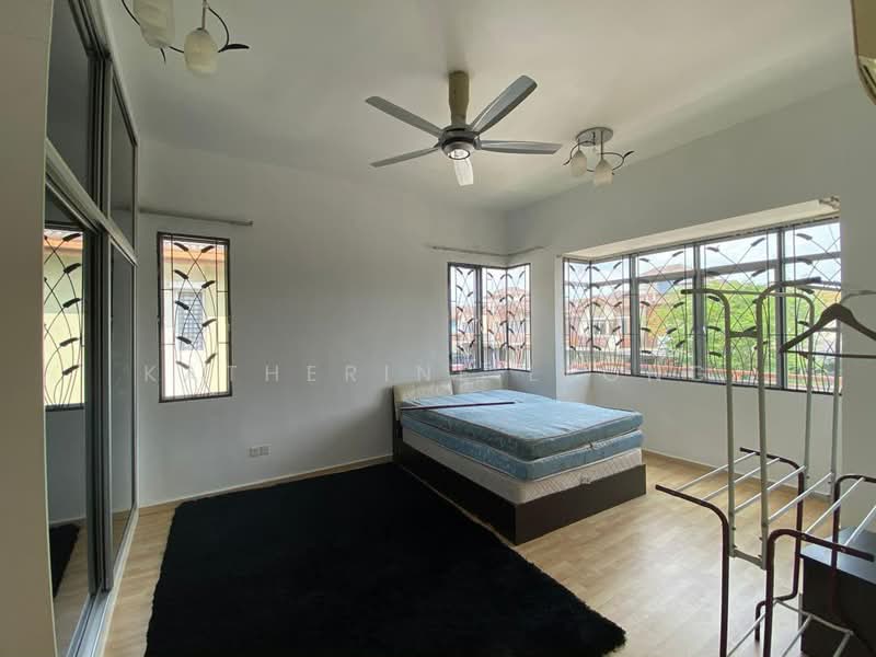 Cluster House for Rent in Rawang (Selangor) - Katherine Leong - Bedroom - PropertyGuru.com.my