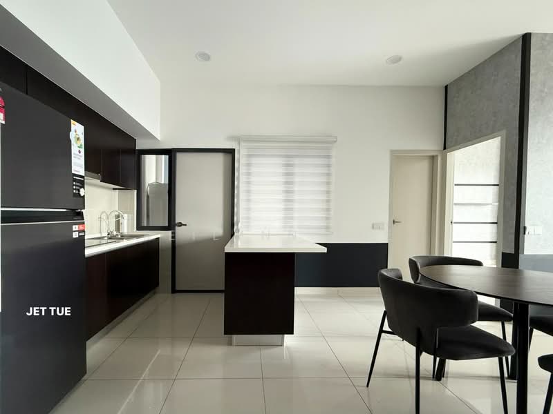 Servis Apartment untuk Disewa di Setia City Residences - Reilynn Tue - Kitchen - PropertyGuru.com.my