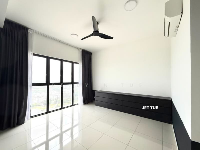Servis Apartment untuk Disewa di Setia City Residences - Reilynn Tue - Living Room - PropertyGuru.com.my