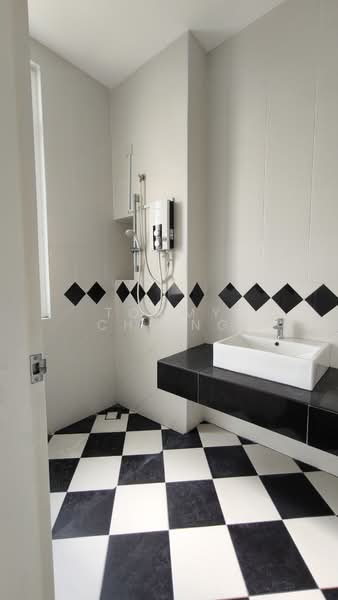 Rumah Teres 2 Tingkat untuk Disewa di Eco Majestic (Semenyih) - TOMMY CHIENG - Bathroom - PropertyGuru.com.my