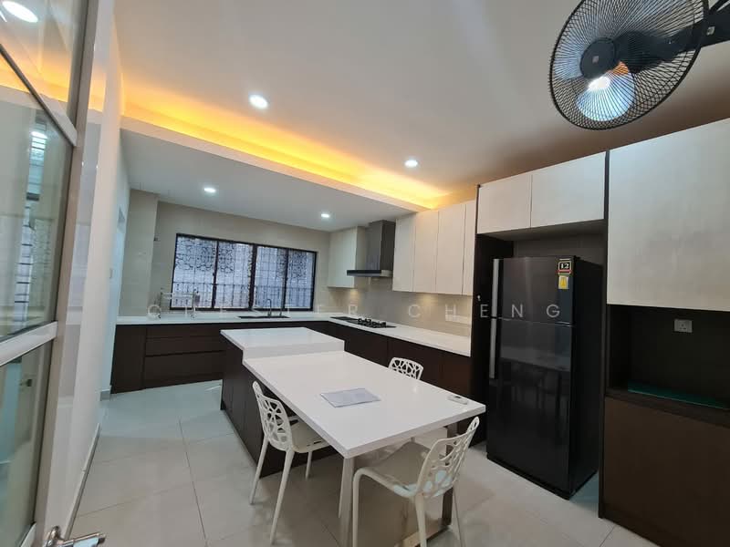 Rumah Teres untuk Dijual di Usj 18 (Subang Jaya) - Chester Cheng - Kitchen - PropertyGuru.com.my