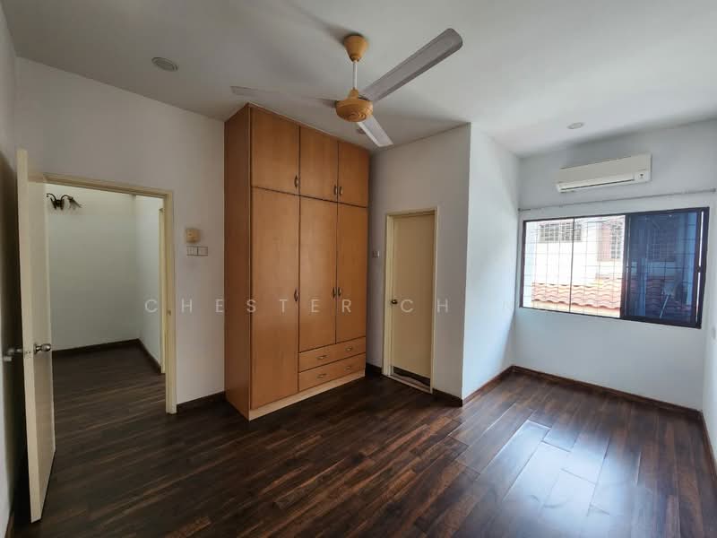 Rumah Teres untuk Dijual di Usj 18 (Subang Jaya) - Chester Cheng - Bedroom - PropertyGuru.com.my