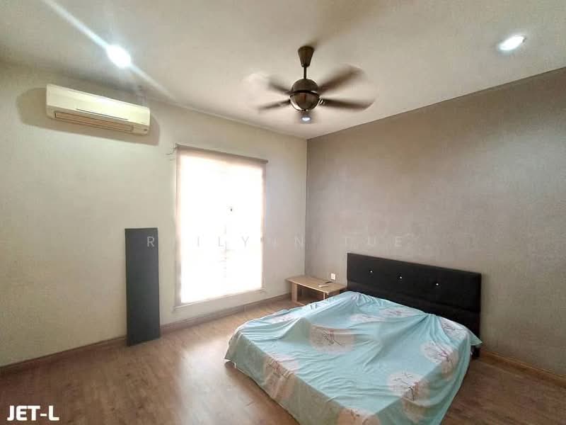 Rumah Teres 2 Tingkat untuk Dijual di Setia Indah (Setia Alam) - Reilynn Tue - Bedroom - PropertyGuru.com.my