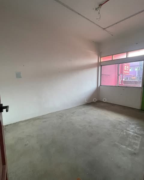 Shop for Sale in Kuantan (Pahang) - Kenny Loo - Interior - PropertyGuru.com.my