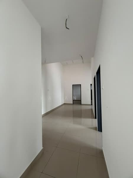 Rumah Berkembar untuk Dijual di Ipoh (Perak) - Kayan . - Corridor - PropertyGuru.com.my