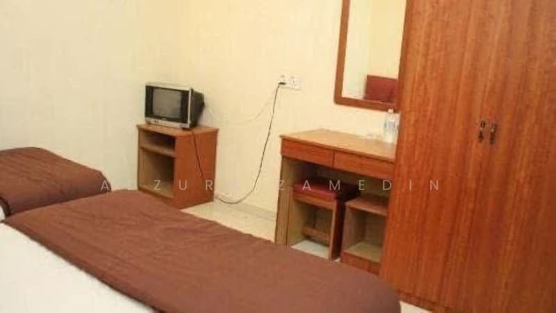 Hotel / Resort untuk Dijual di Taman Pd Kemuning (Port Dickson) - Adzura Zamedin - Bedroom - PropertyGuru.com.my