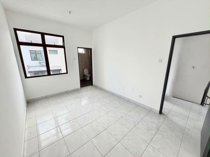 Rumah Teres 2 Tingkat untuk Dijual di Austin (Johor Bahru) - Jyez Lee - PropertyGuru.com.my