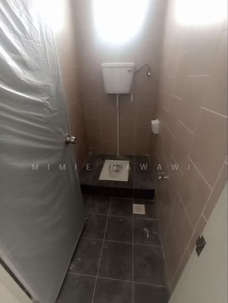 Kedai untuk Disewa di Semenyih (Selangor) - Mimie Nawawi - Bathroom - PropertyGuru.com.my