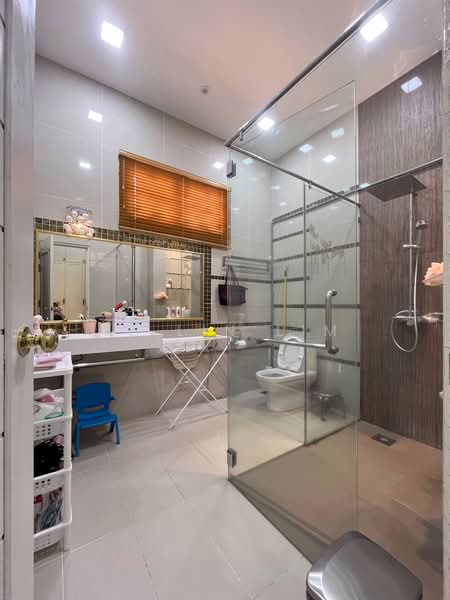 Semi-Detached House for Sale in Taman Guan Joo Seng (Jelutong) - Ee Lin Lim - PropertyGuru.com.my