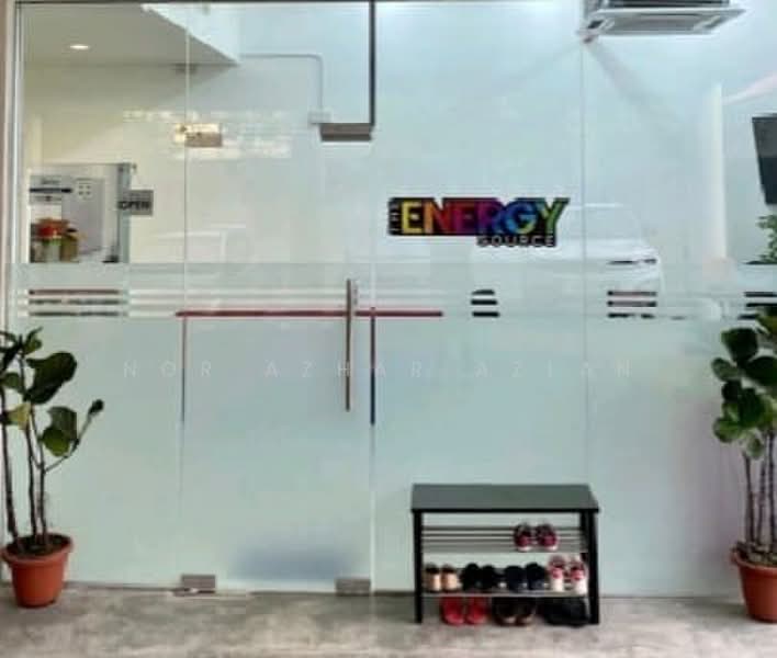 Banglo Komersial untuk Dijual di Bangsar (Kuala Lumpur) - Nor Azhar Azlan - Entrance - PropertyGuru.com.my