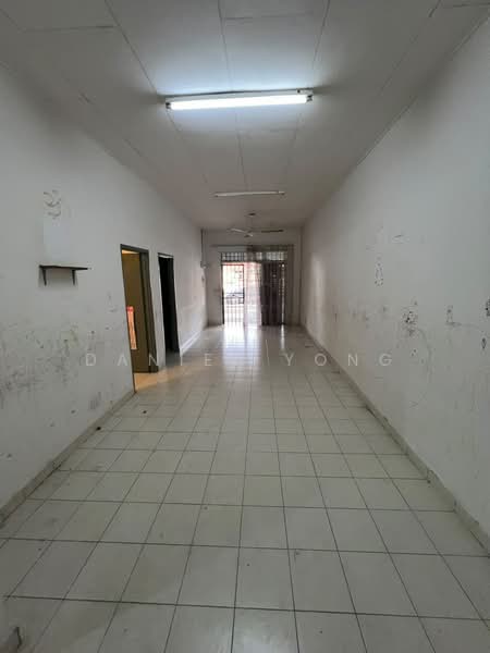 Rumah Teres 1 Tingkat untuk Dijual di Skudai (Johor) - Daniel Yong - Corridor - PropertyGuru.com.my