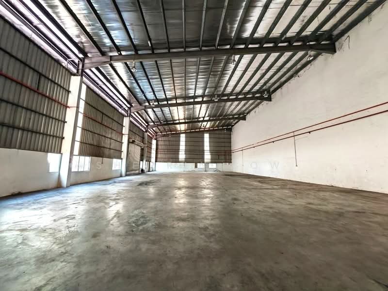 Factory for Rent in Taman Perindustrian Tampoi (Tampoi) - Sherrly Sow - Interior - PropertyGuru.com.my