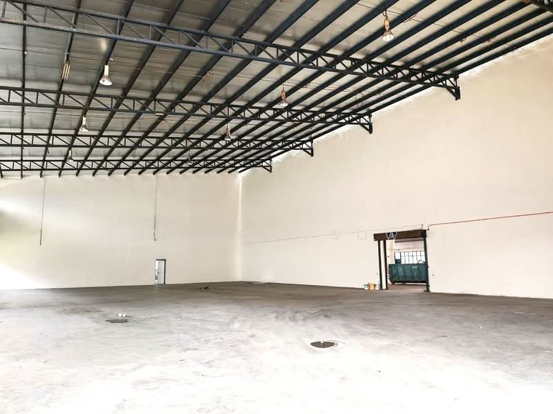 Factory for Rent in Taman Perindustrian Tampoi (Tampoi) - Sherrly Sow - Interior - PropertyGuru.com.my