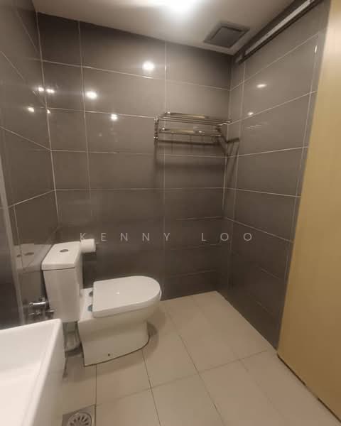 Servis Apartment untuk Dijual di Imperium Residence - Kenny Loo - Bathroom - PropertyGuru.com.my