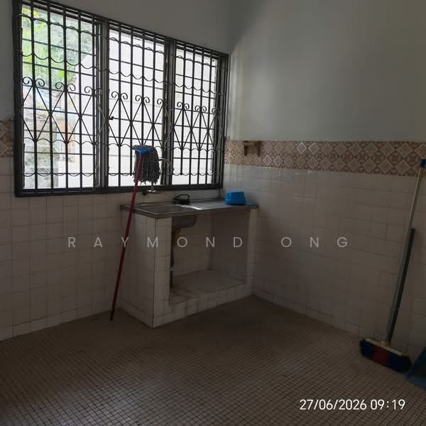 2-storey Terraced House for Sale in Taman Sri Bahtera (Cheras) - Raymond Ong - Kitchen - PropertyGuru.com.my