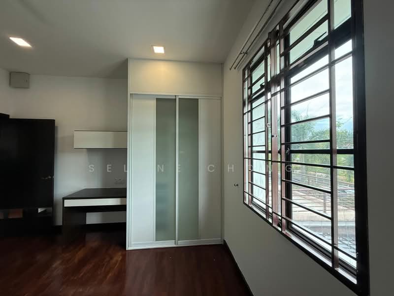 Rumah Berkembar untuk Dijual di Bukit Sungai Long (Kajang) - Selene Chong - PropertyGuru.com.my