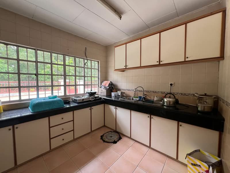 Bungalow for Sale in Bandar Country Homes (Rawang) - Nicky Lai - Kitchen - PropertyGuru.com.my