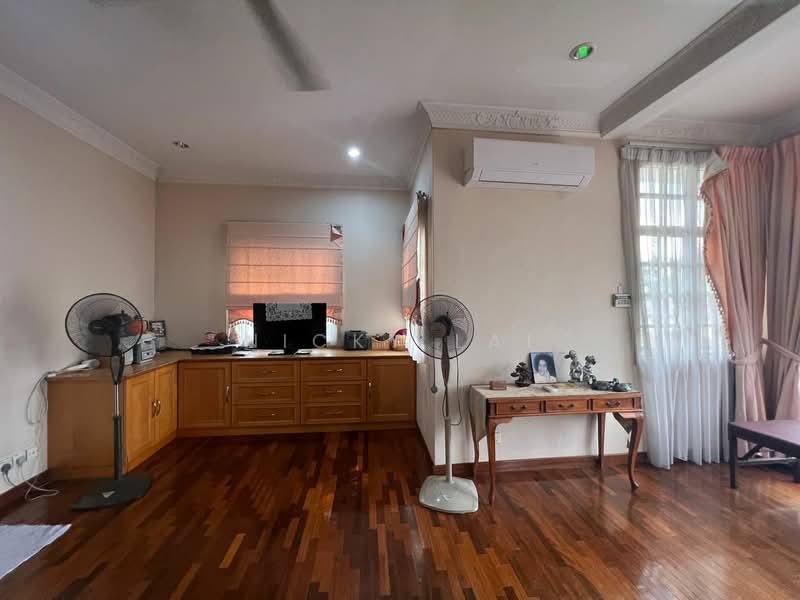 Bungalow for Sale in Bandar Country Homes (Rawang) - Nicky Lai - Living Room - PropertyGuru.com.my