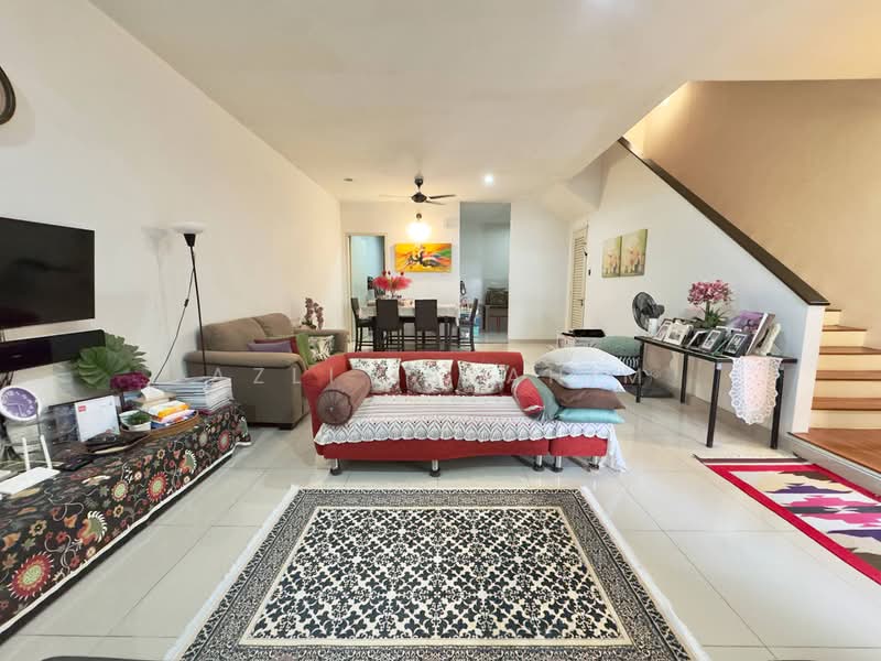 Rumah Teres 2 Tingkat untuk Dijual di Alam Damai (Cheras) - Azli Ibrahim - Living Room - PropertyGuru.com.my