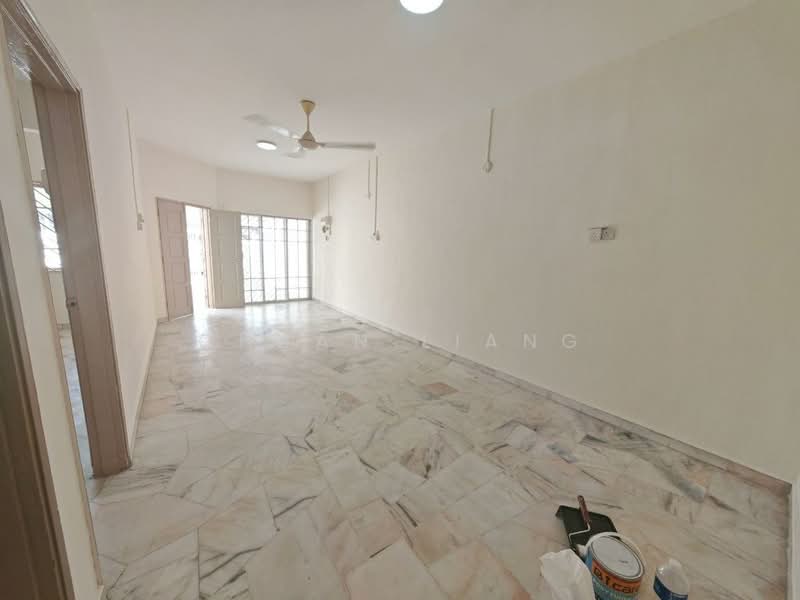 Rumah Teres 1 Tingkat untuk Dijual di Taman Skudai Baru (Skudai) - Chuan Liang - Living Room - PropertyGuru.com.my
