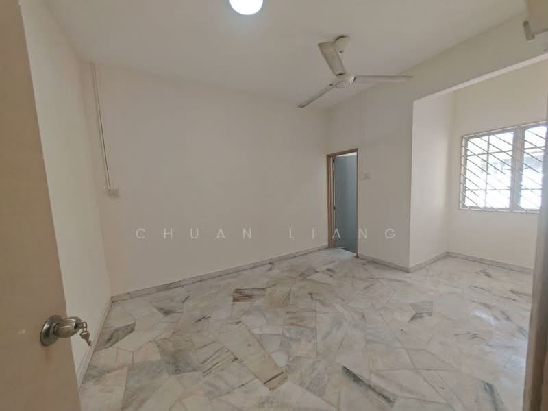 Rumah Teres 1 Tingkat untuk Dijual di Taman Skudai Baru (Skudai) - Chuan Liang - Bedroom - PropertyGuru.com.my