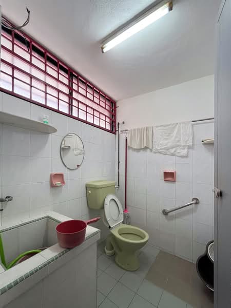 2-storey Terraced House for Sale in Island Glades (Jelutong) - Ee Lin Lim - PropertyGuru.com.my