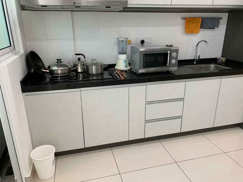 Condominium for Rent at Tropicana Bay Residences - Jeff Ooi - Kitchen - PropertyGuru.com.my