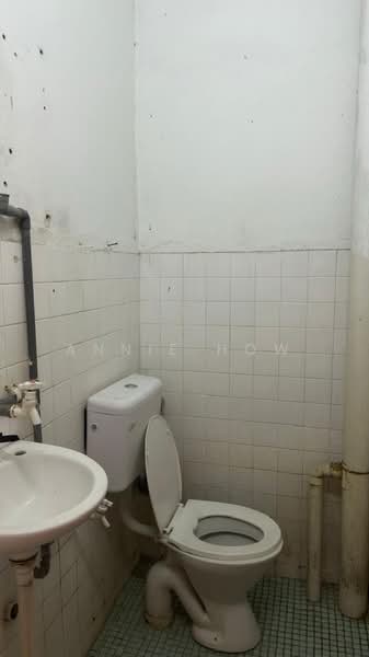 Rumah Teres 2 Tingkat untuk Dijual di Taman Setapak (Setapak) - Annie How - Bathroom - PropertyGuru.com.my