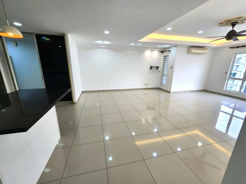 Condominium for Sale at Imperial Residence - Terry Yee - Living Room - PropertyGuru.com.my