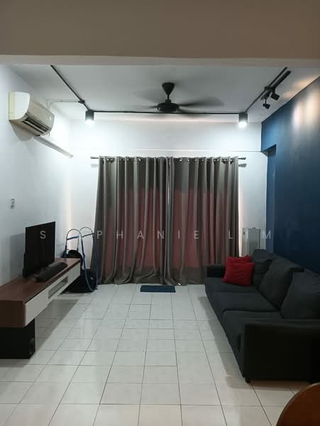 Pangsapuri untuk Disewa di Gambier Heights - Stephanie Lim - Living Room - PropertyGuru.com.my