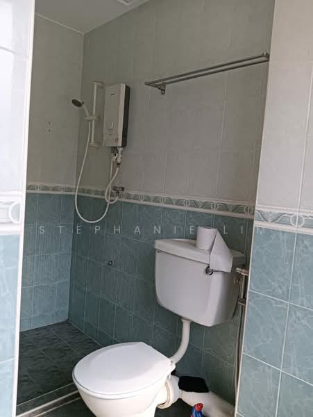 Pangsapuri untuk Disewa di Gambier Heights - Stephanie Lim - Bathroom - PropertyGuru.com.my
