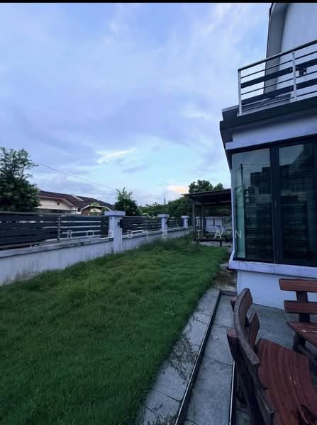 Rumah Teres 2 Tingkat untuk Dijual di Taman Megah Ria (Masai) - Robbie Tan - Exterior - PropertyGuru.com.my