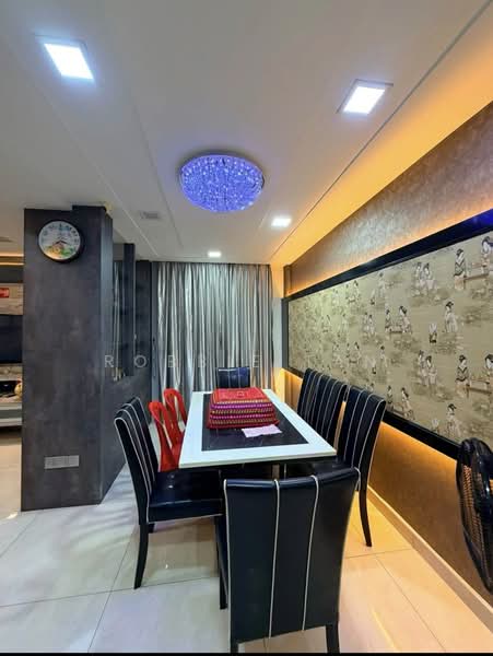Rumah Teres 2 Tingkat untuk Dijual di Taman Megah Ria (Masai) - Robbie Tan - Dining Room - PropertyGuru.com.my