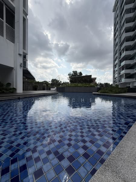 Condominium for Rent at The View @ Serai Saujana - Joey Chea - Pool - PropertyGuru.com.my