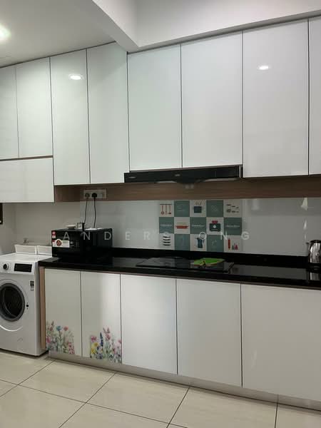 Condominium for Rent at Queens Residences Q1 @ Queens Waterfront - Anders Ong - Kitchen - PropertyGuru.com.my