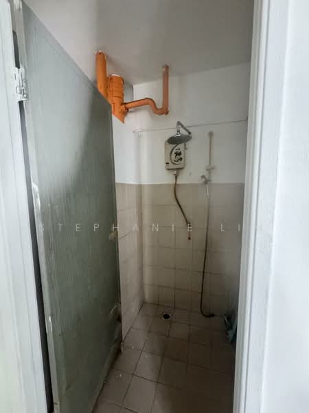 Pangsapuri untuk Dijual di Sri Saujana - Stephanie Lim - Bathroom - PropertyGuru.com.my