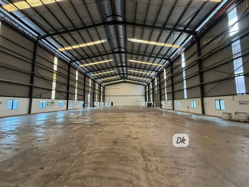 Detached Factory for Rent in Klang (Selangor) - Darren Khoo - Interior - PropertyGuru.com.my